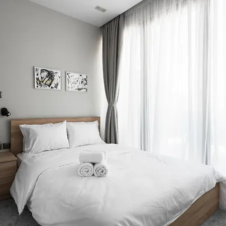 The Skysphere, Nilie Hospitality Mgmt Апартаменти Салоніки