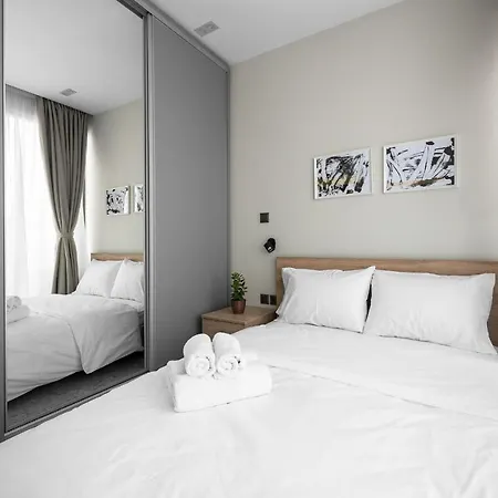 The Skysphere, Nilie Hospitality Mgmt Салоніки